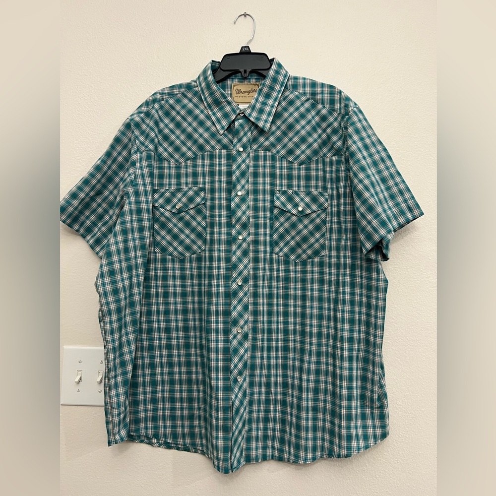 3/$10 Men’s Button Down Shirt Wrangler Size XXL